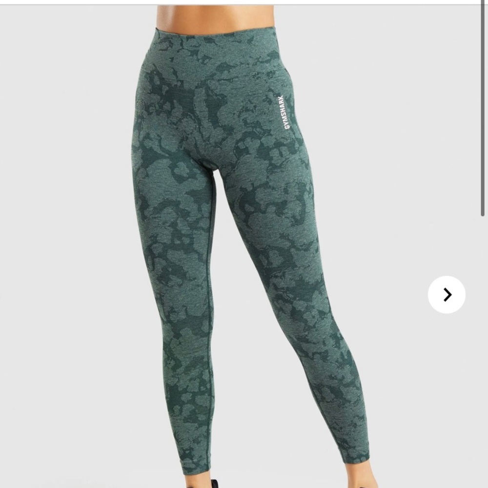 ISO (In search of) Adapt Camo Seamless Legging